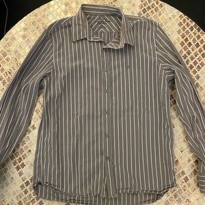 AE Gray Button-Front Shirt with White Stripes, Size L
